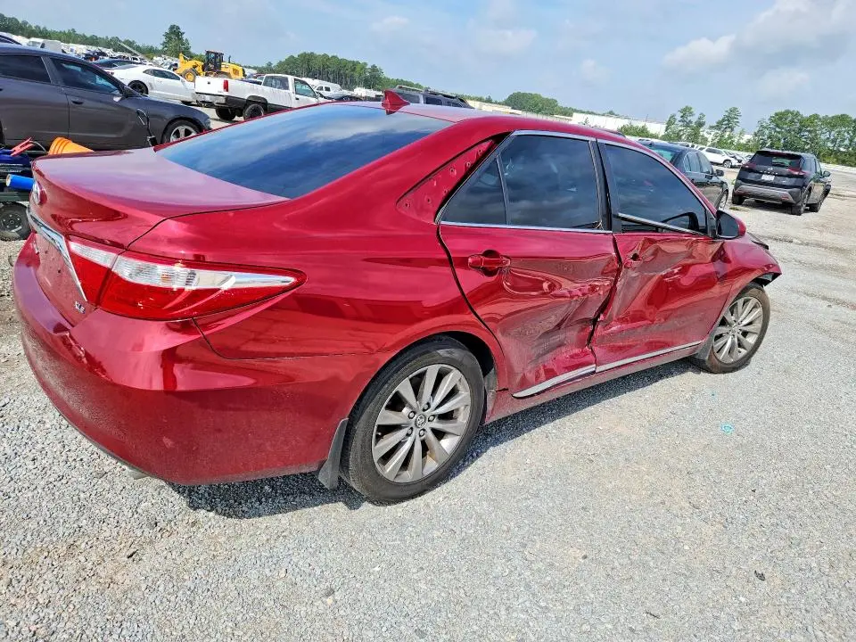 2017 TOYOTA CAMRY XLE V6  
