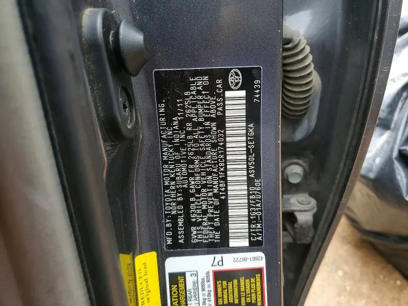 2012 TOYOTA CAMRY XLE  
