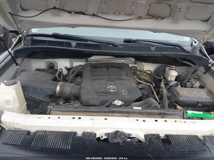 2017 TOYOTA TUNDRA SR 5.7L V8