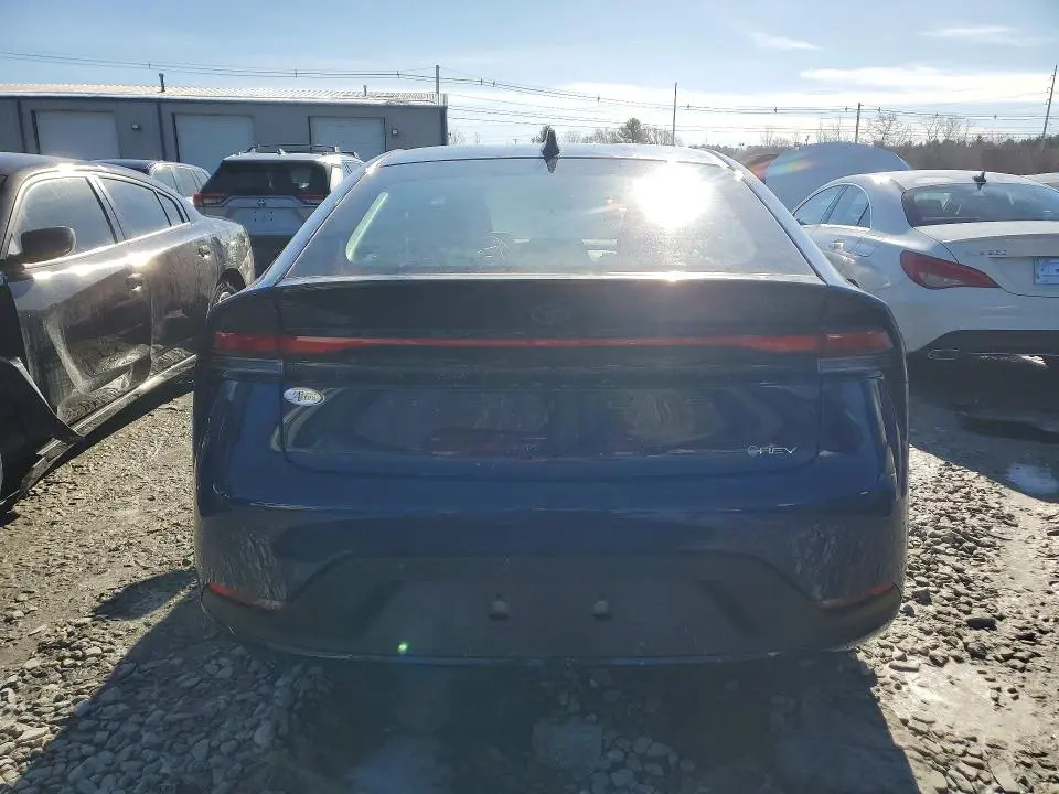 2026 TOYOTA PRIUS LE  