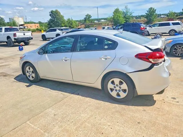 2017 KIA FORTE LX  