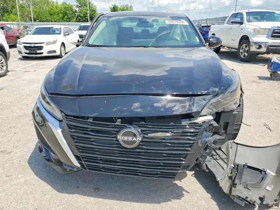 2024 NISSAN ALTIMA SL  