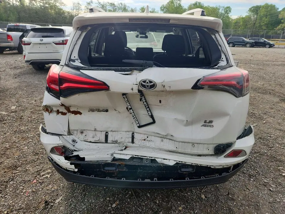 2017 TOYOTA RAV4 LE  