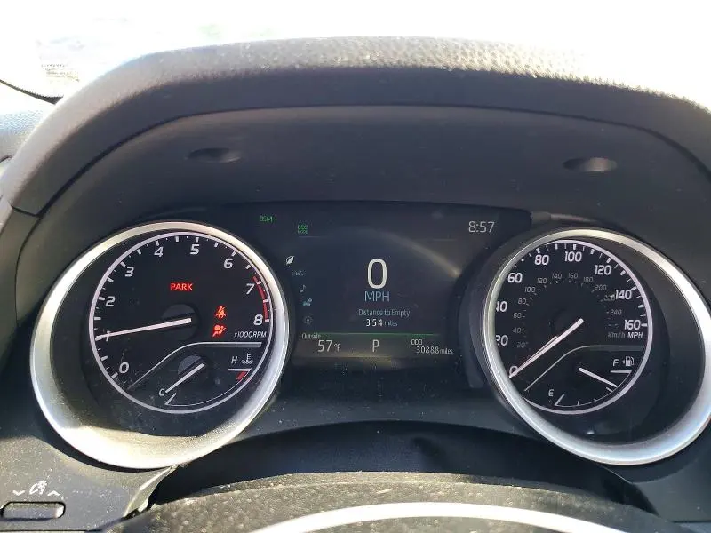 2023 TOYOTA CAMRY XLE  