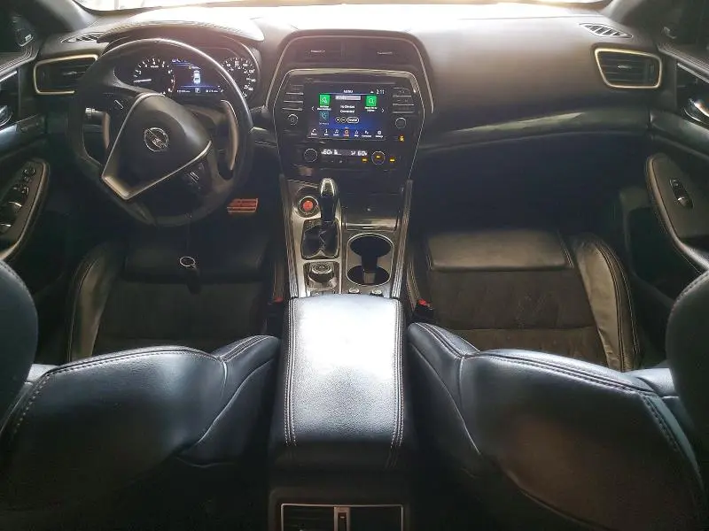 2021 NISSAN MAXIMA SR  