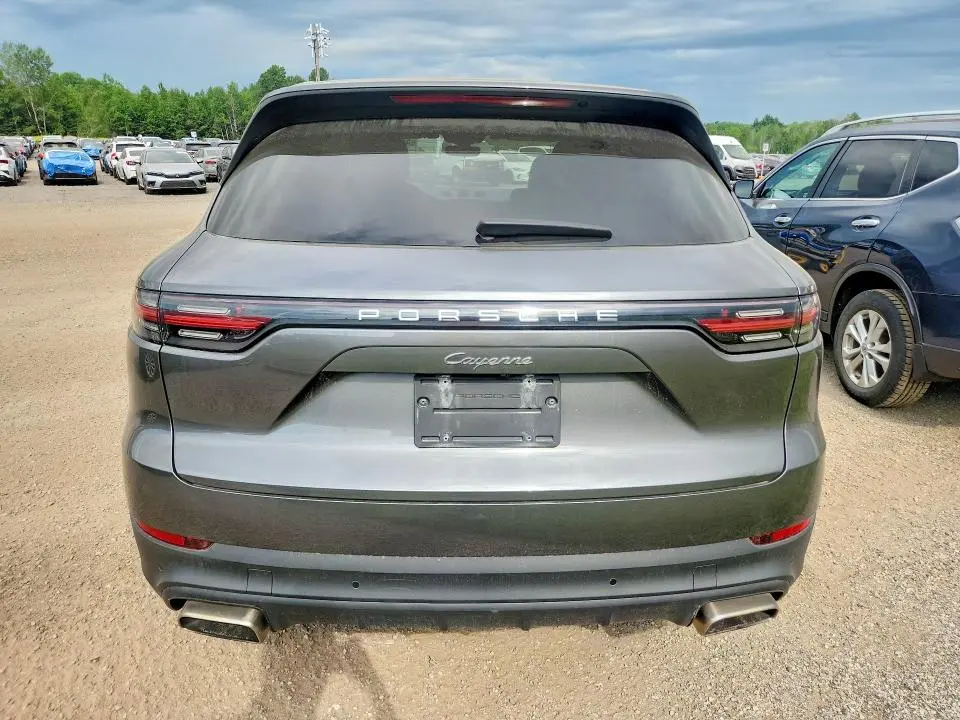 2020 PORSCHE CAYENNE   
