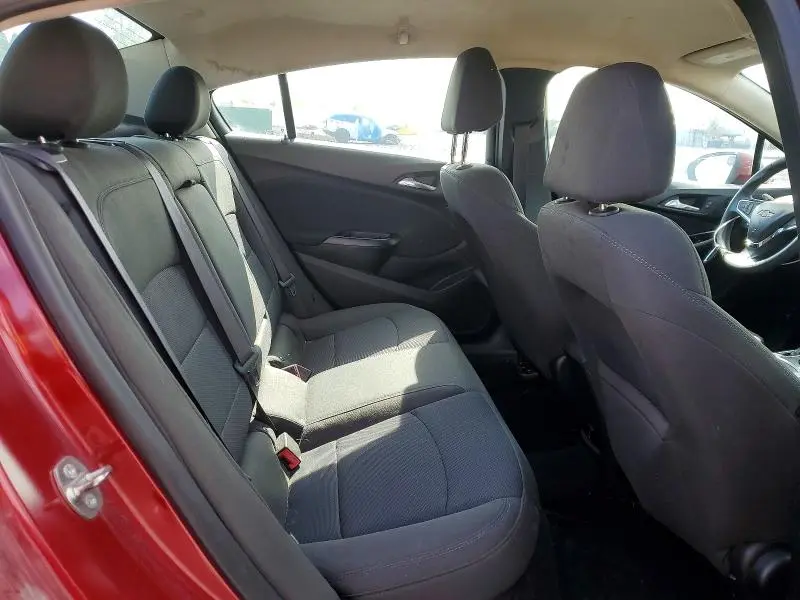 2017 CHEVROLET CRUZE LT  