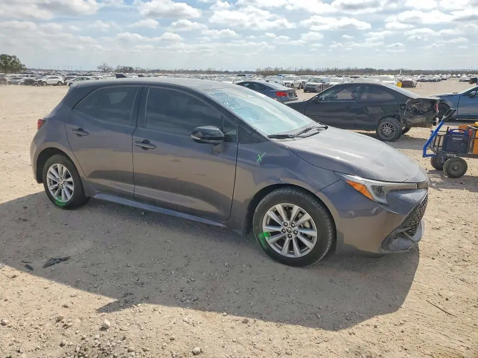 2024 TOYOTA COROLLA SE  