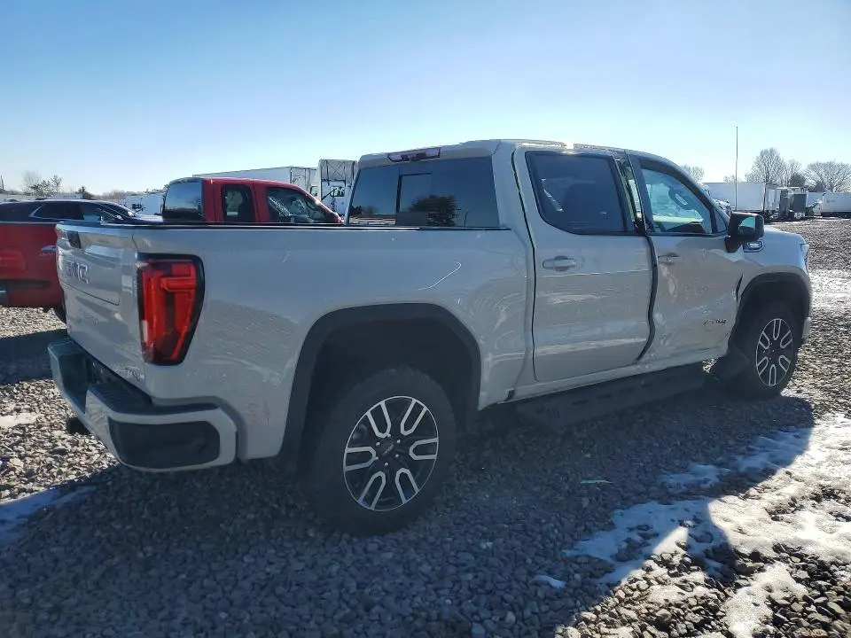 2026 GMC SIERRA K1500 AT4  