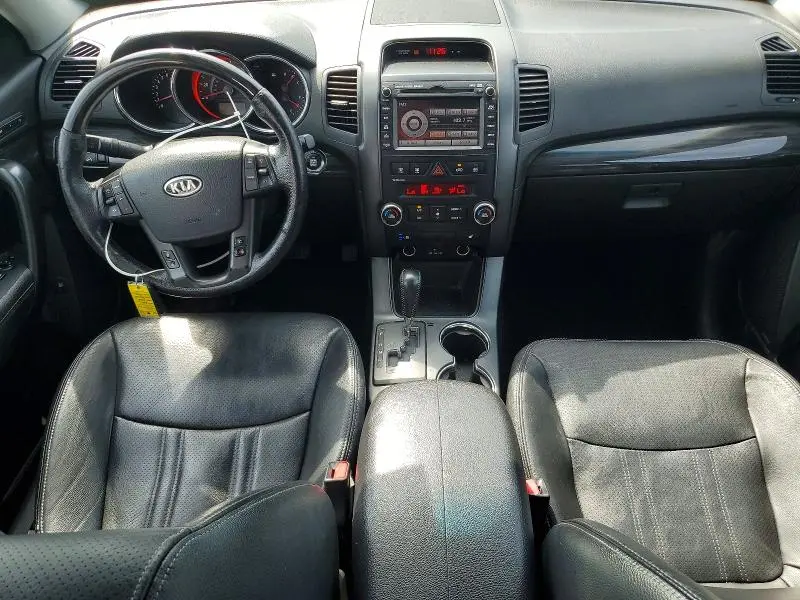 2013 KIA SORENTO SX  