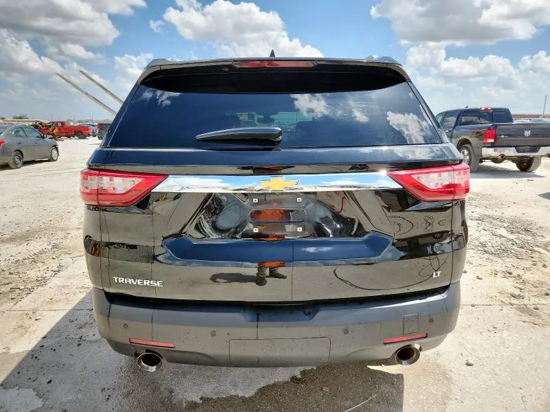 2018 CHEVROLET TRAVERSE LT  