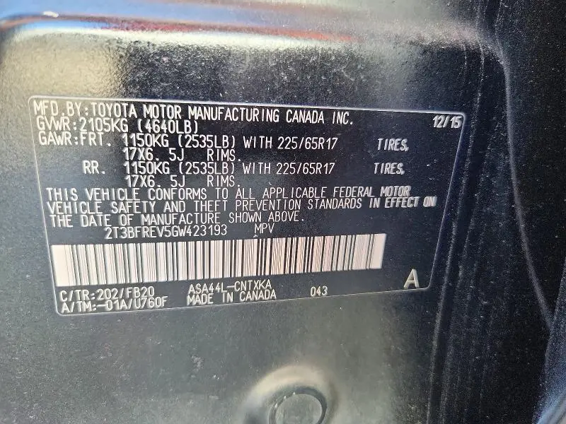 2016 TOYOTA RAV4 LE  