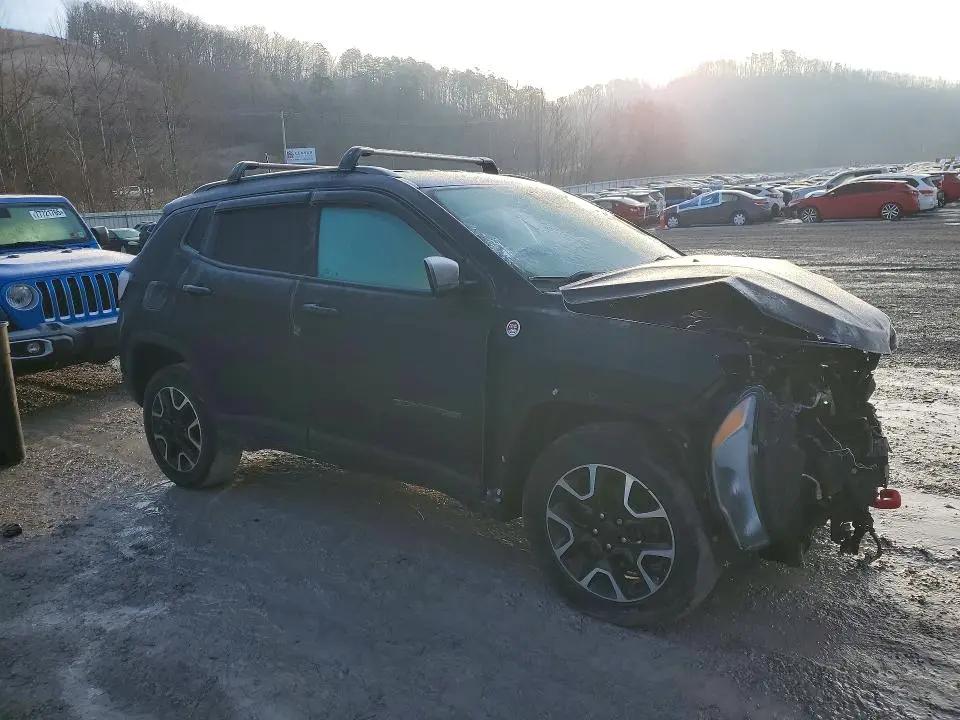 2019 JEEP COMPASS TRAILHAWK  