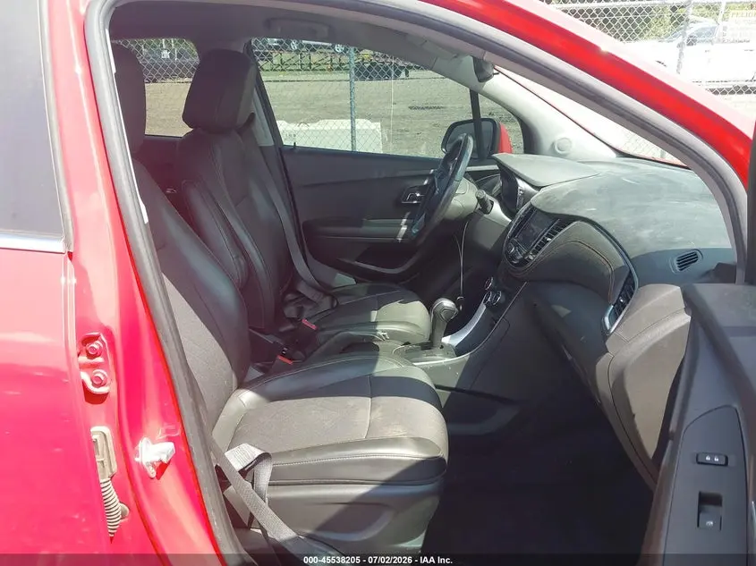 2020 CHEVROLET TRAX FWD LT