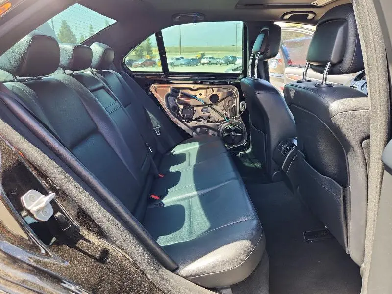2012 MERCEDES-BENZ C 250  