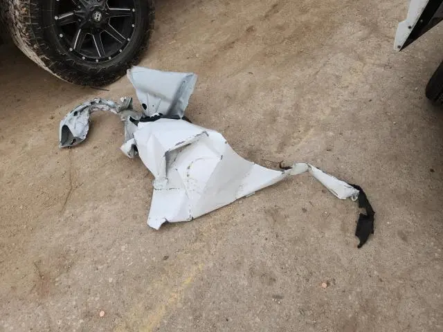 2023 CHRYSLER VOYAGER   