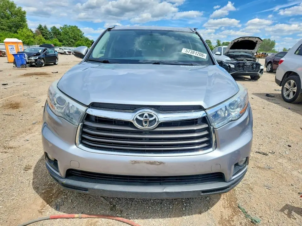 2016 TOYOTA HIGHLANDER XLE  