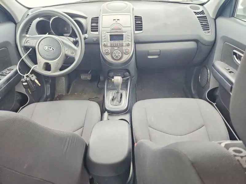 2011 KIA SOUL +  