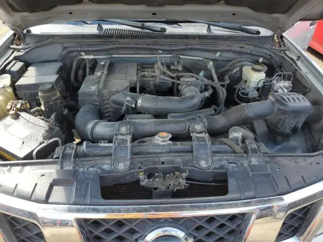 2016 NISSAN FRONTIER S