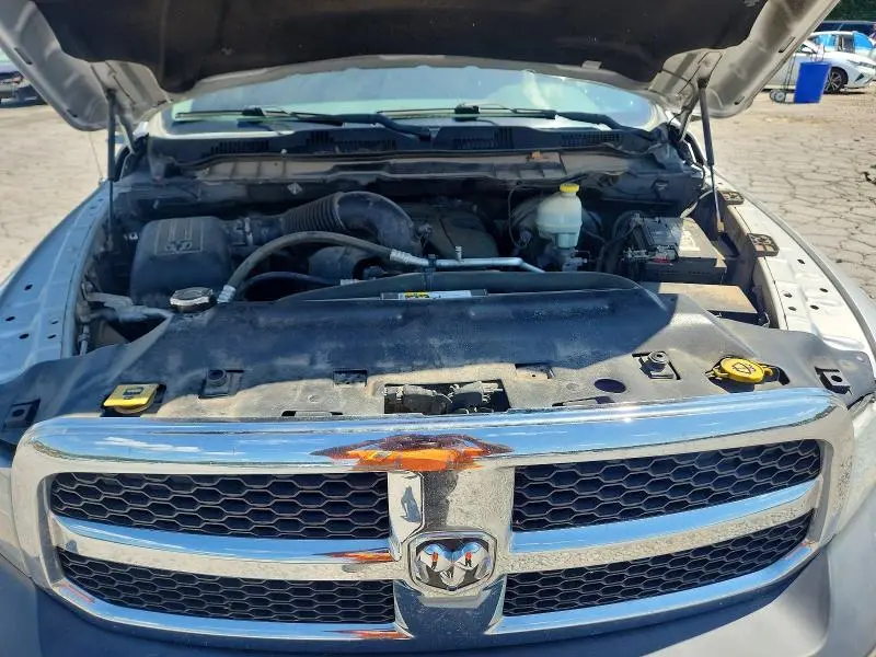 2016 RAM 1500 ST  