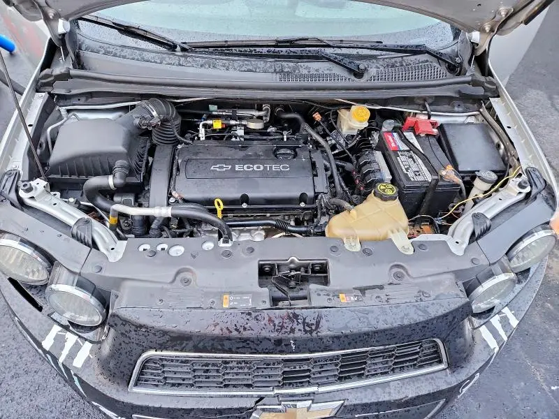 2013 CHEVROLET SONIC LT  
