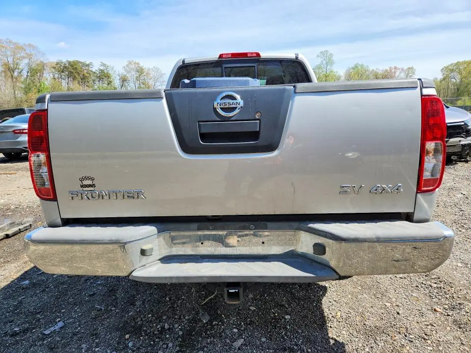 2012 NISSAN FRONTIER SV V6  