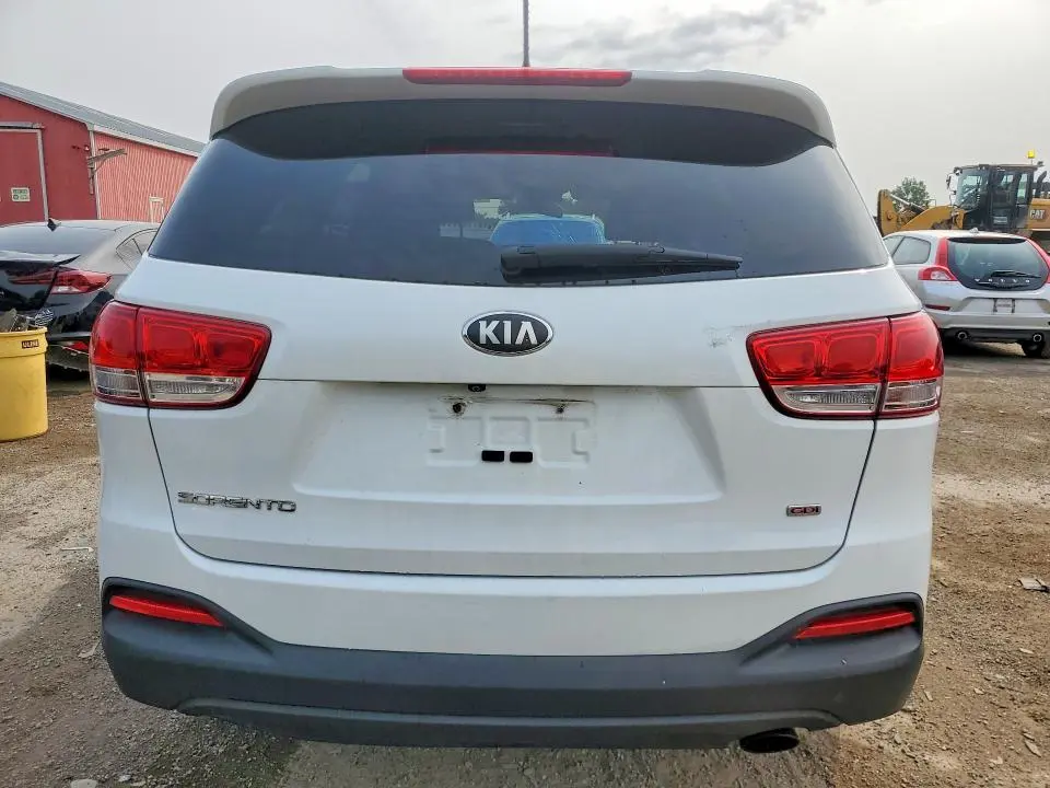 2018 KIA SORENTO LX  