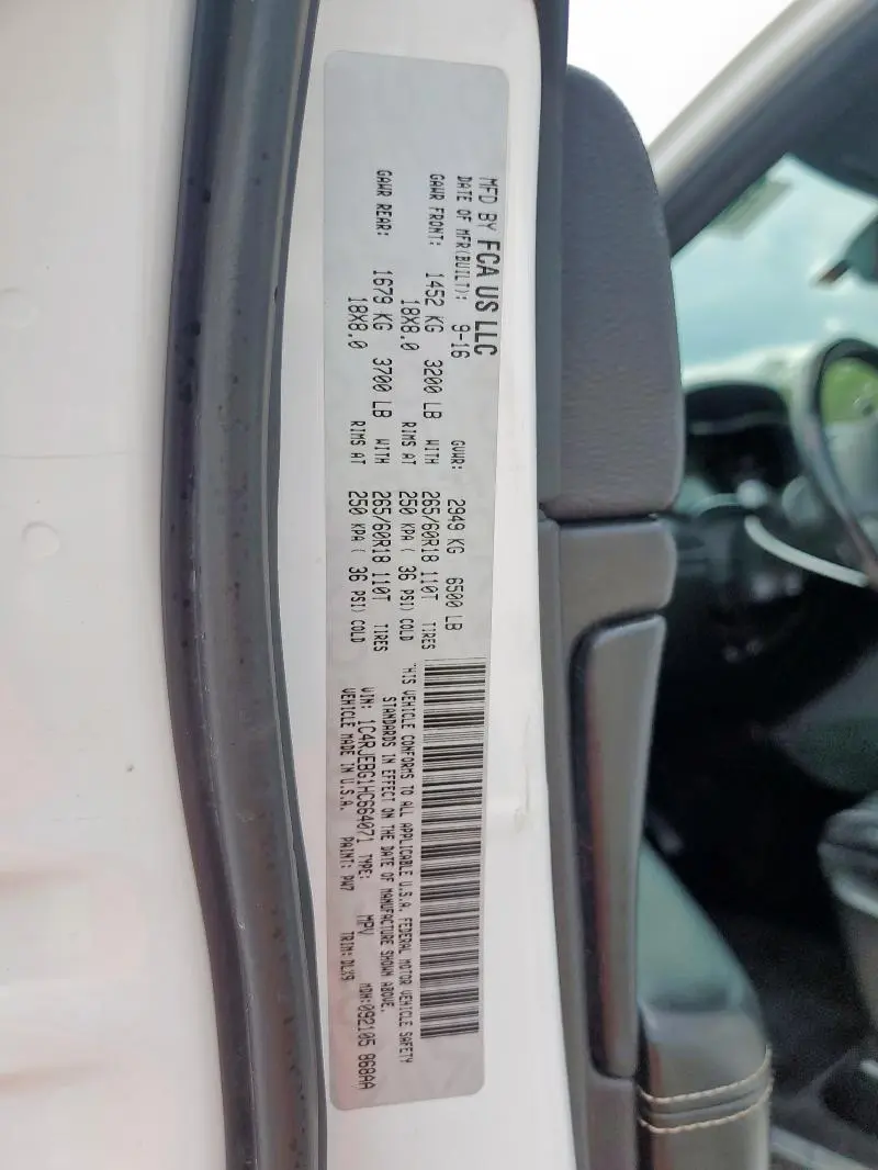 2017 JEEP GRAND CHEROKEE LIMITED  