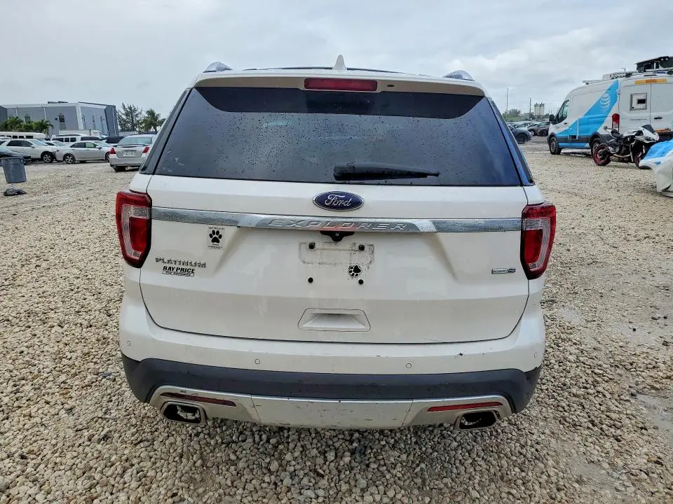 2016 FORD EXPLORER PLATINUM  