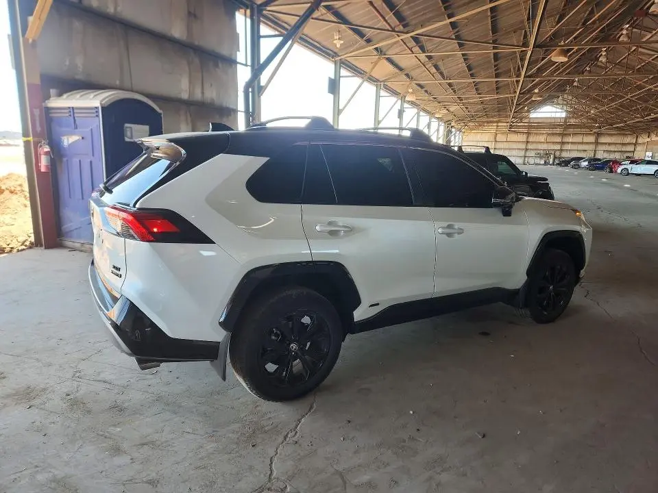 2024 TOYOTA RAV4 XSE  