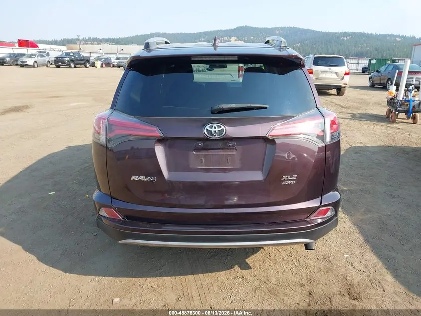 2018 TOYOTA RAV4 XLE
