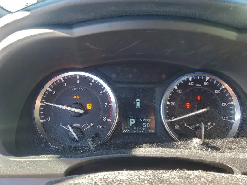 2015 TOYOTA HIGHLANDER LE  