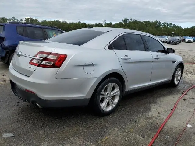 2016 FORD TAURUS SE