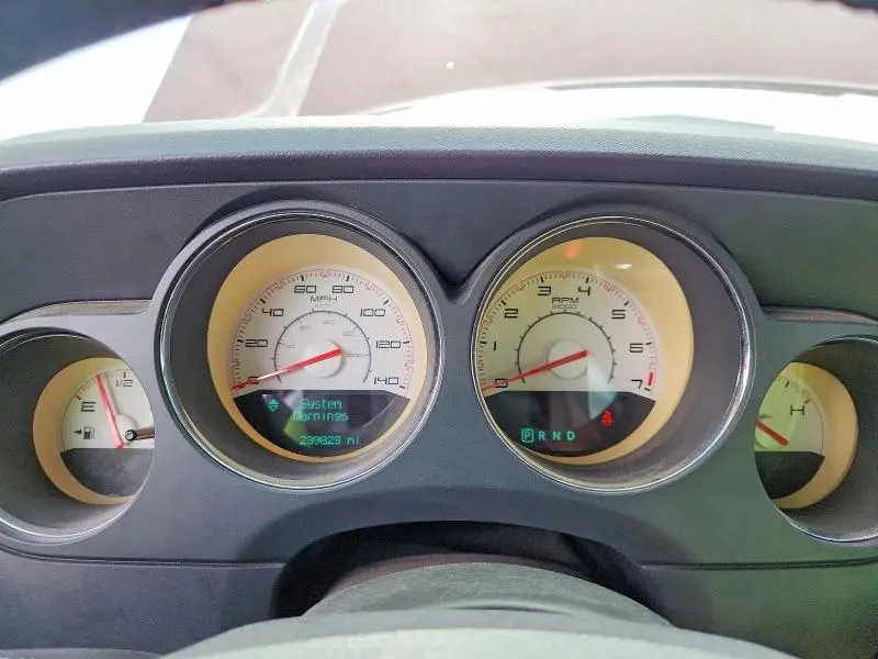 2012 DODGE CHALLENGER SXT  