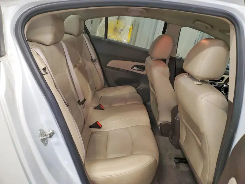 2013 CHEVROLET CRUZE LT  