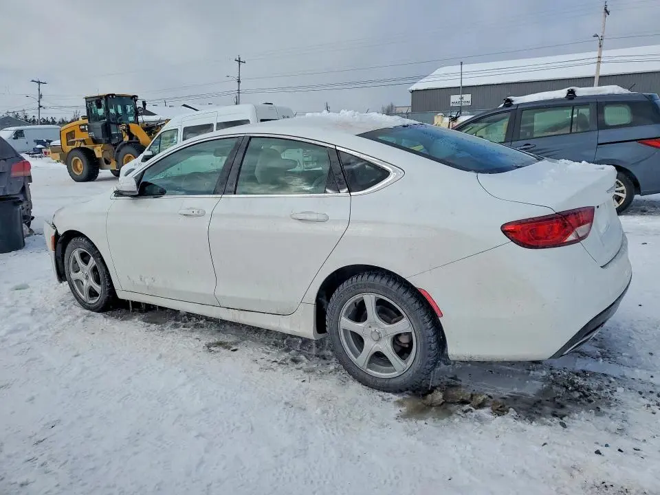 2015 CHRYSLER 200 LIMITED  