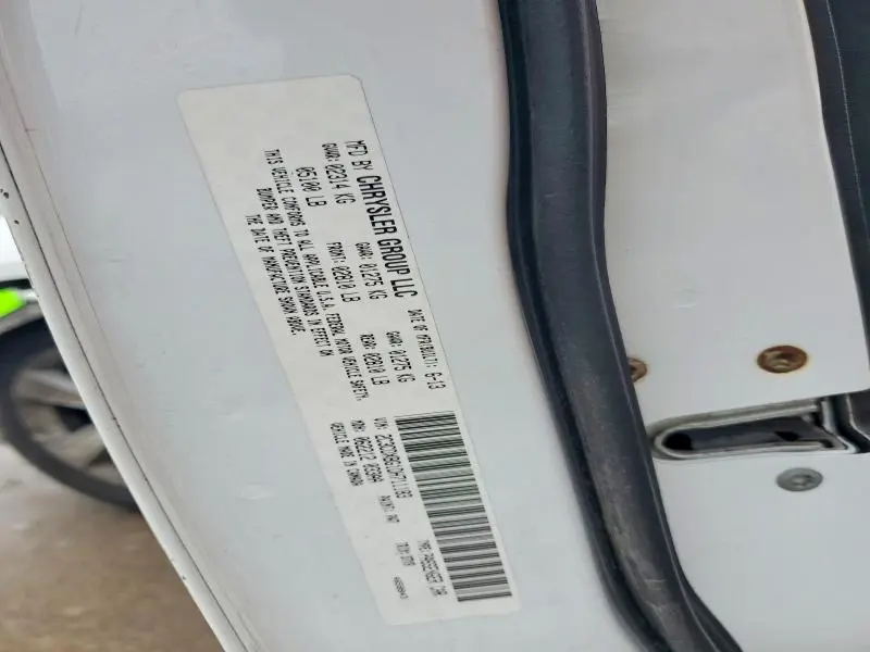 2013 DODGE CHARGER SE  