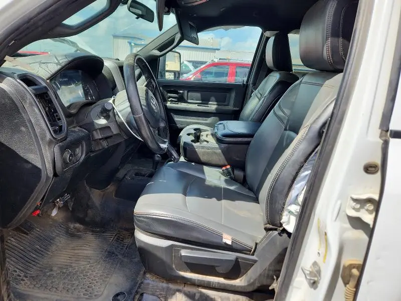 2023 RAM 2500 TRADESMAN  