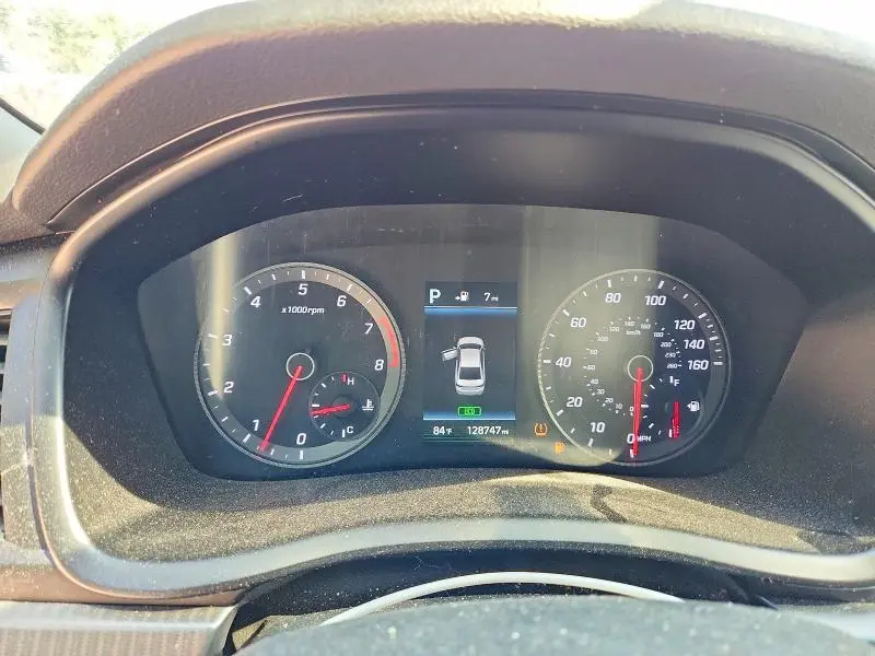2018 HYUNDAI SONATA SPORT  
