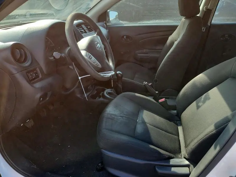 2019 NISSAN VERSA S  