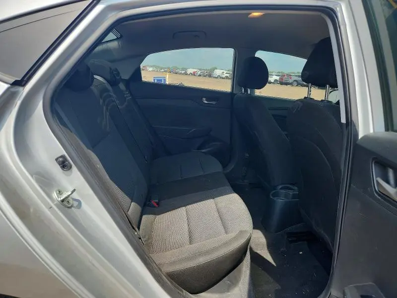 2021 HYUNDAI ACCENT SE  