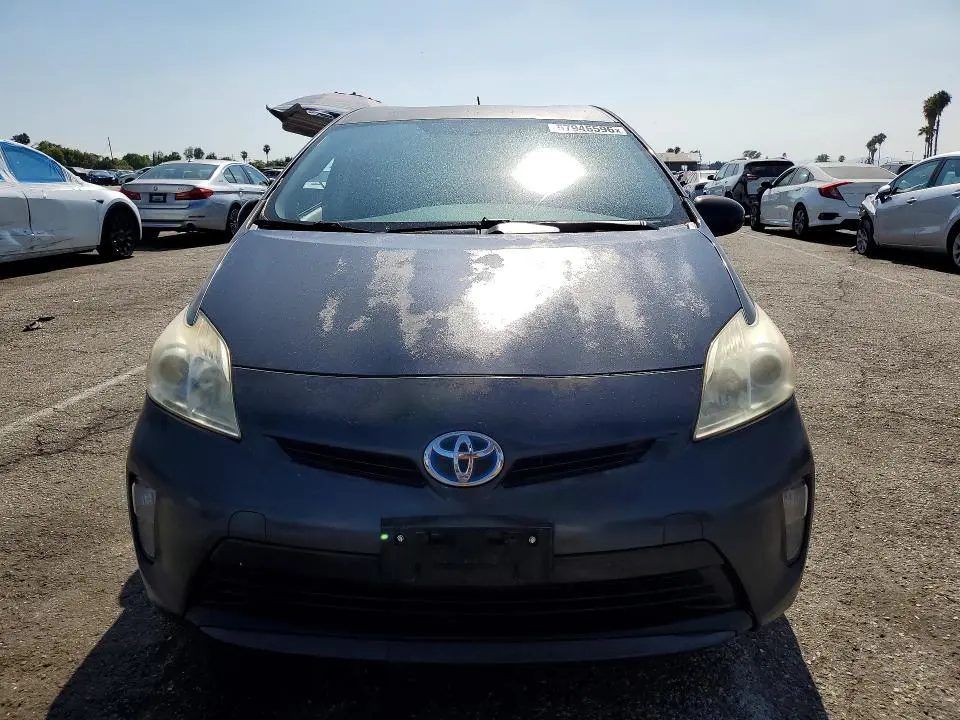 2013 TOYOTA PRIUS TWO  