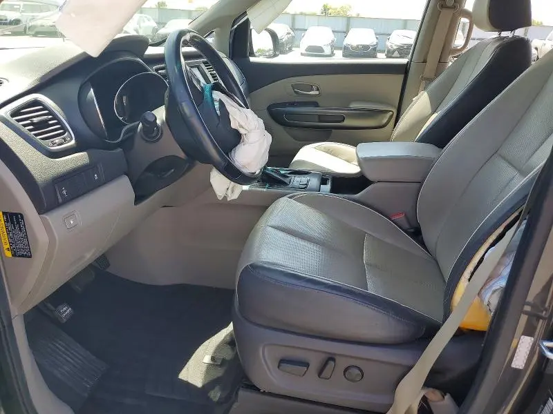 2017 KIA SEDONA   