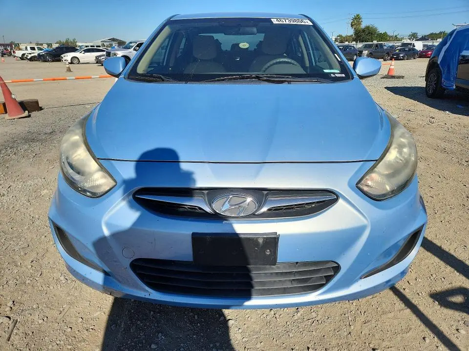 2012 HYUNDAI ACCENT GLS  