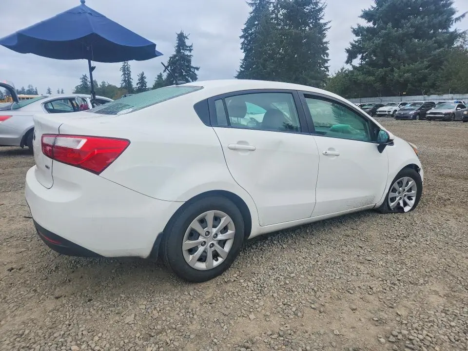 2015 KIA RIO LX  