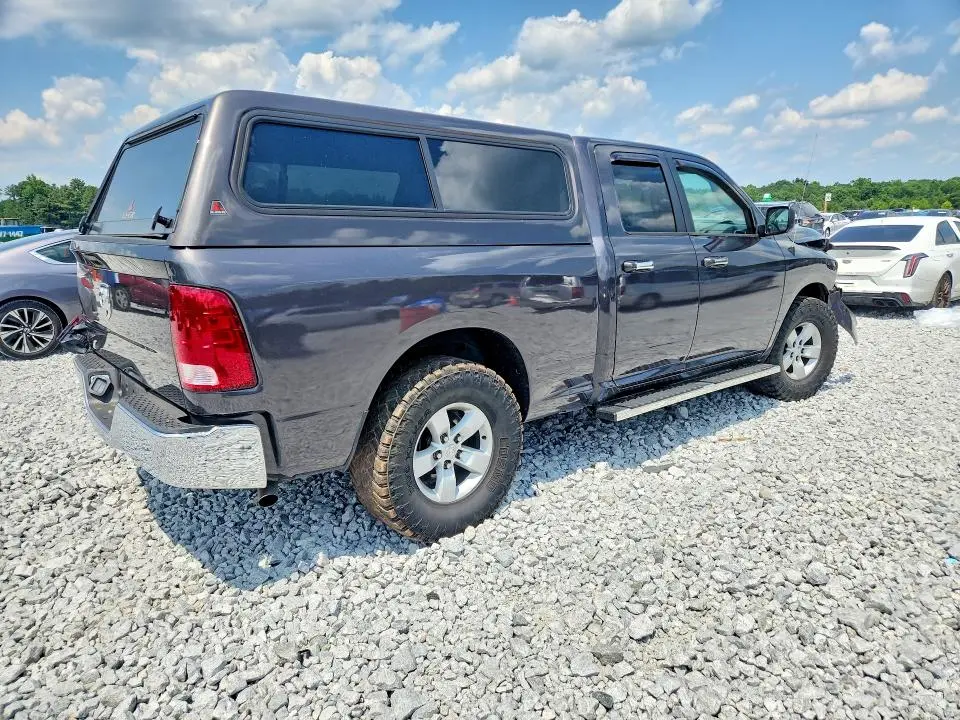 2018 RAM 1500 SLT  
