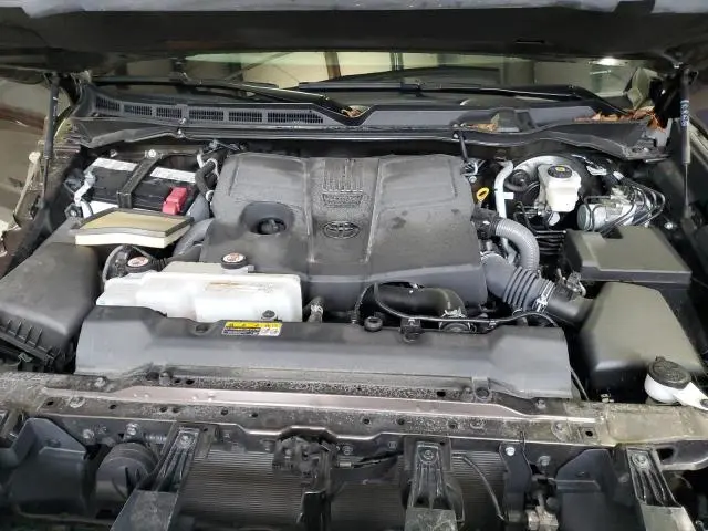 2024 TOYOTA TUNDRA CREWMAX LIMITED  