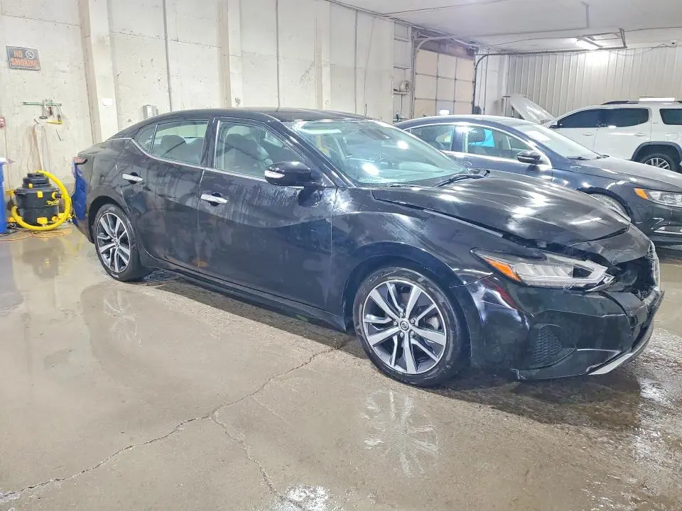 2020 NISSAN MAXIMA SV  