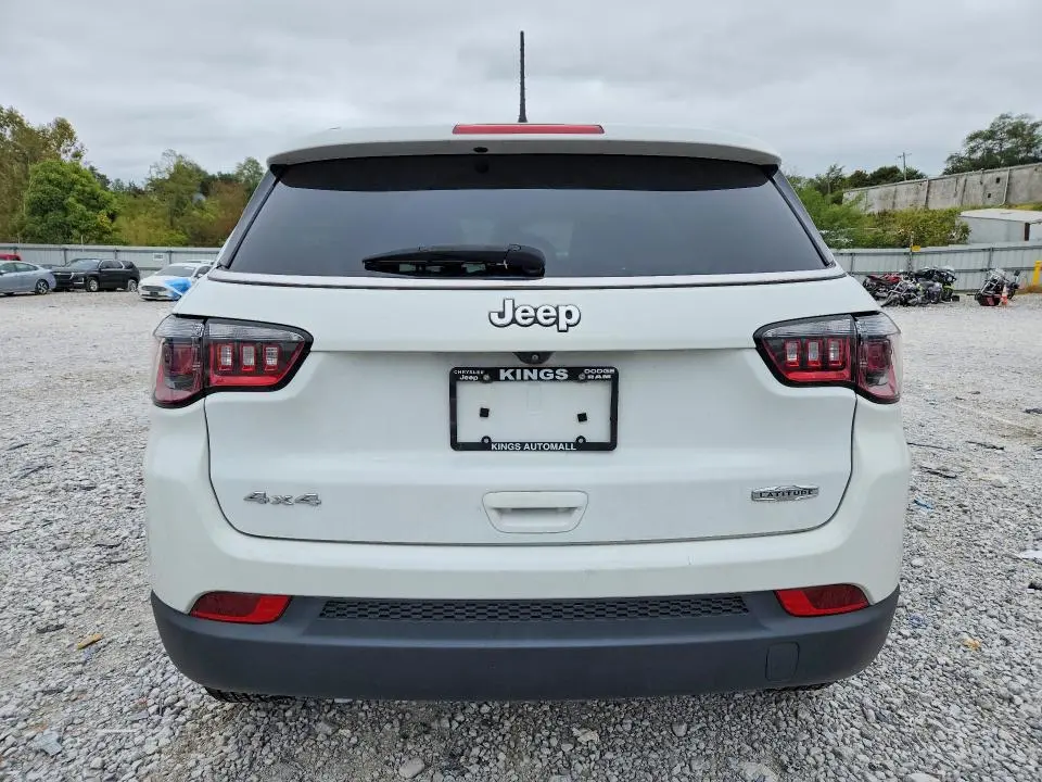 2022 JEEP COMPASS LATITUDE  