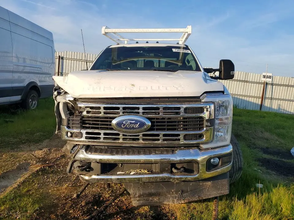 2025 FORD F350 SUPER DUTY  